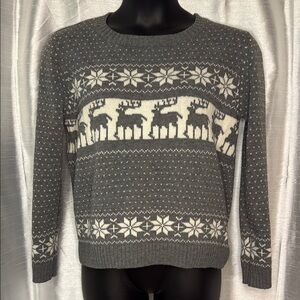 POL Women’s Large Gray Long Sleeve Crew Neck Acrylic Blend Christmas Sweater